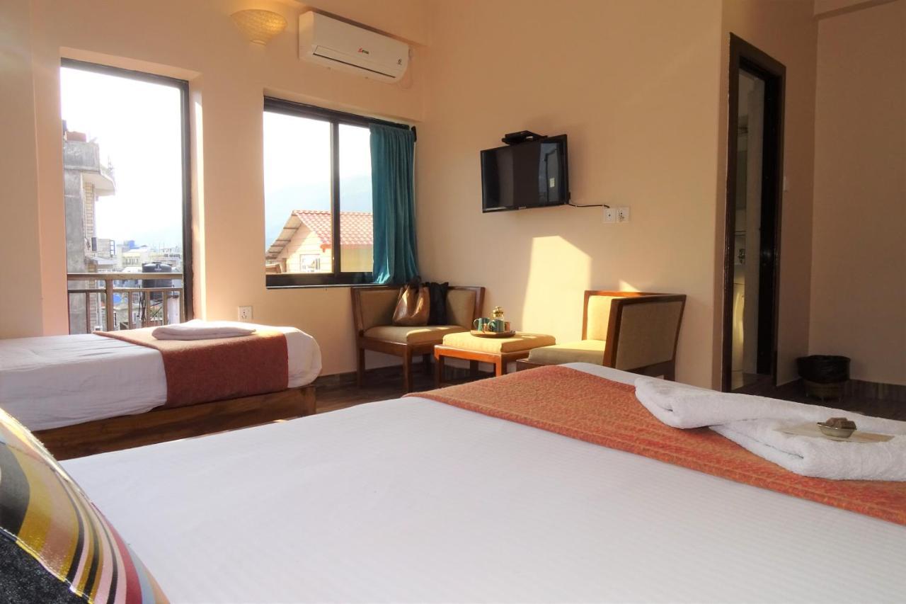 Hotel Karuna Pokhara Luaran gambar
