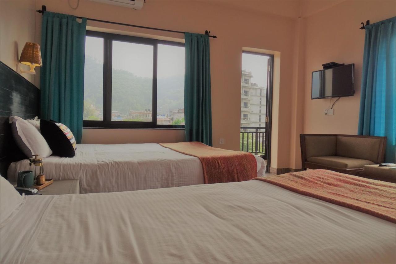 Hotel Karuna Pokhara Luaran gambar