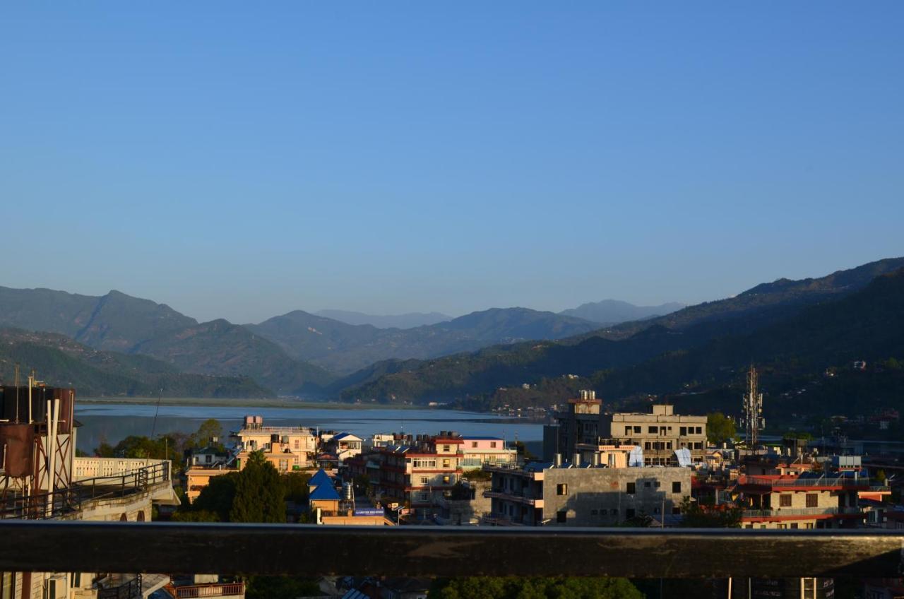 Hotel Karuna Pokhara Luaran gambar